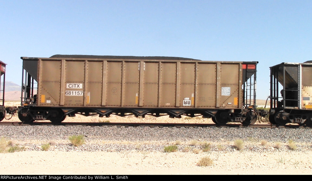 WB Unit Loaded Hooper Frt at Erie NV W-Pshr -18